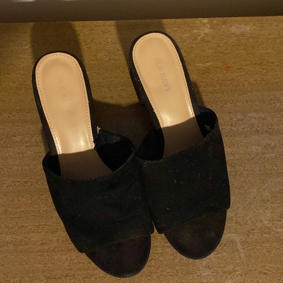 Faux suede black mule heels - Picture 2 of 3